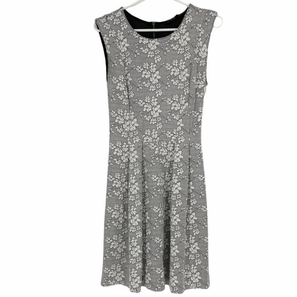 Dynamite white monochrome floral  skater dress